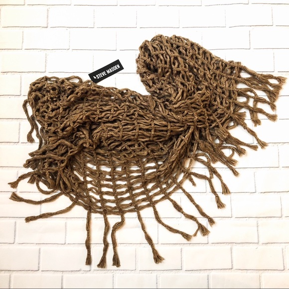 Steve Madden Accessories - NWT Steve Madden Open Weave Fringe Infinity Scarf